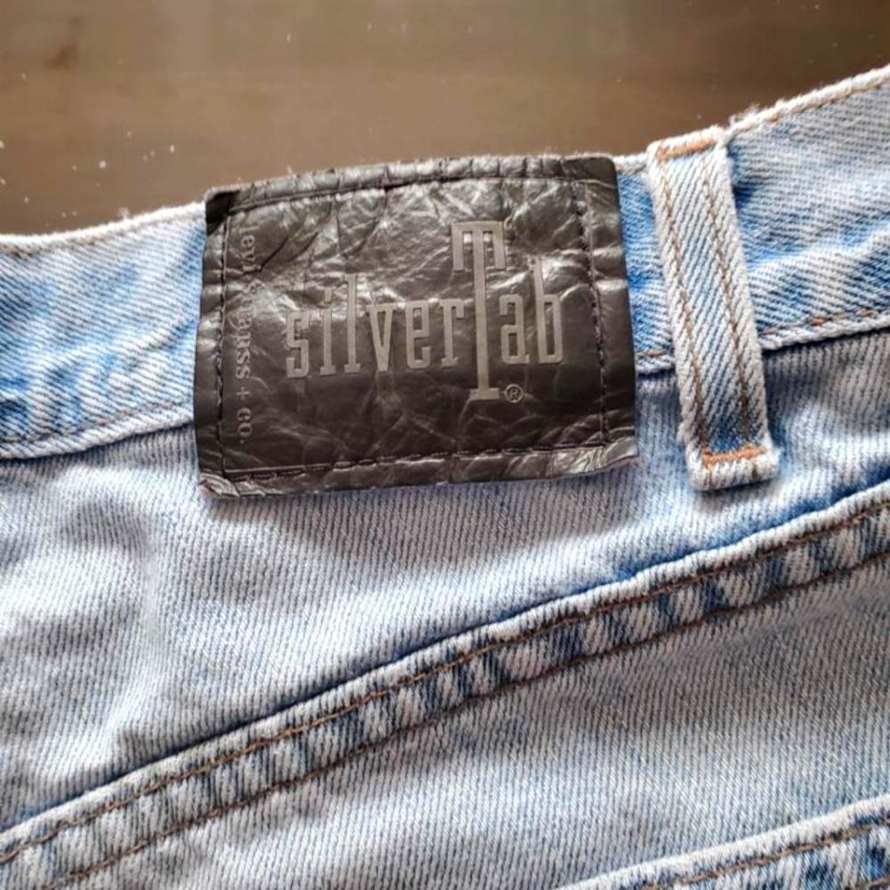Vintage Levi Silver Tab jeans circa 1998